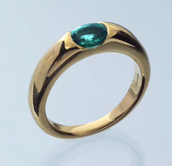 Smaragd-Ring.