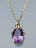 Amethyst-Diamant-Anhänger, Kette.