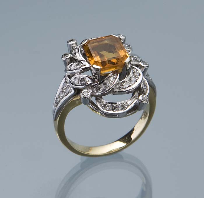 Citrin-Diamant-Ring.