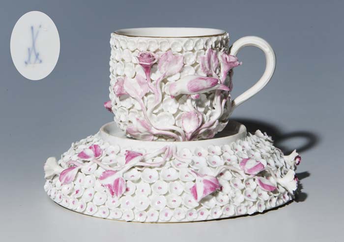 Schneeballen-Tasse, Untertasse.