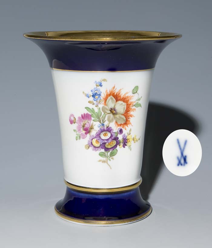 Kobaltrand-Vase.