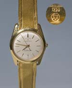 Gold-Armbanduhr.