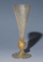 Murano-Pokal nach antikem Vorbild.