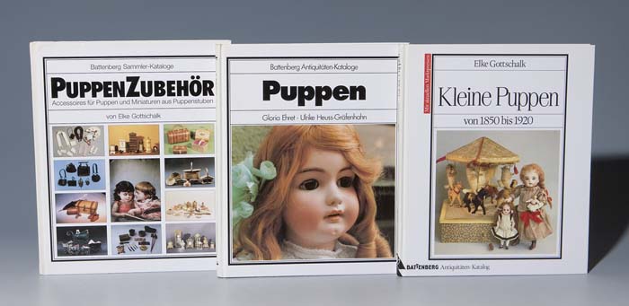 Puppen-3 Bände.