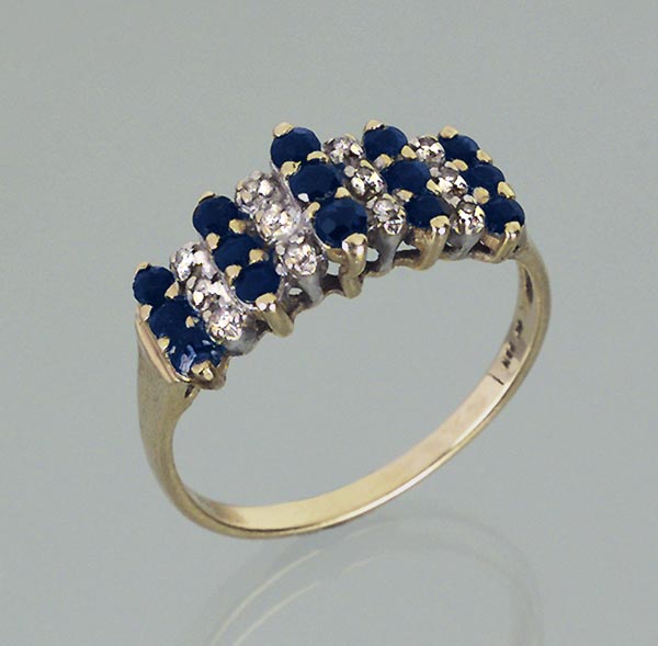 Saphir-Ring.