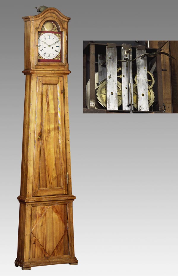 Biedermeier-Standuhr.