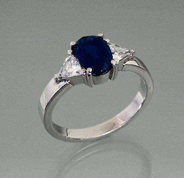 Saphir-Brillant-Ring.