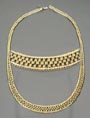 Collier.