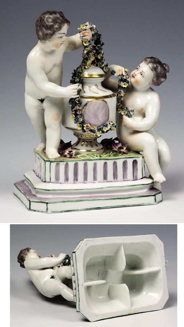 Putti-Figurengruppe.