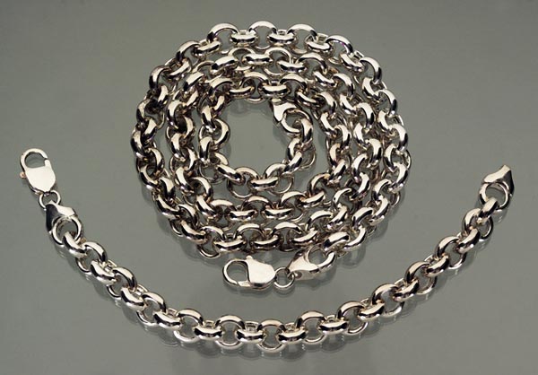 Silber-Collier, Armband.