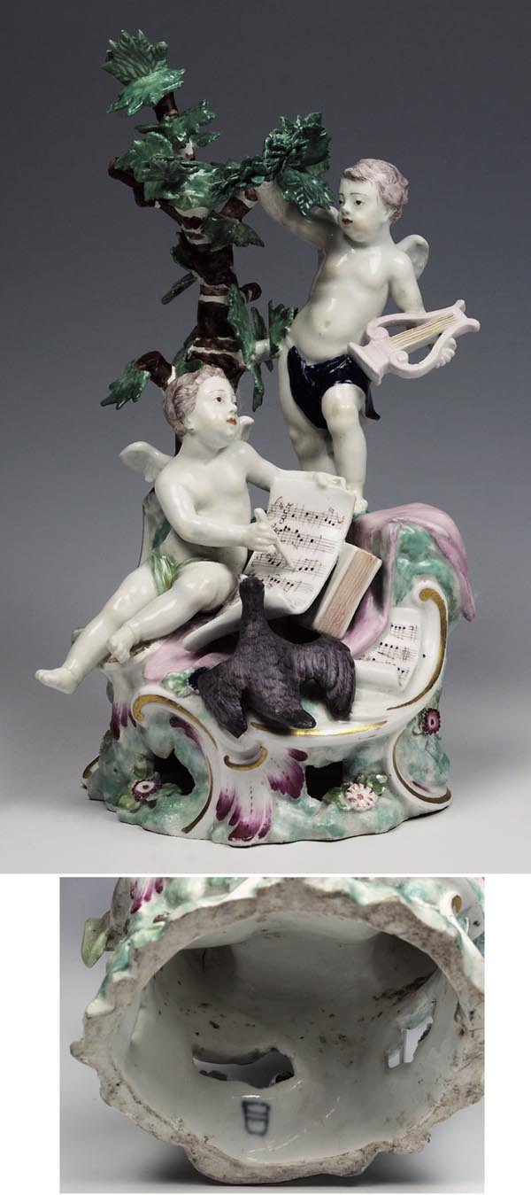 Putti-Figurengruppe.