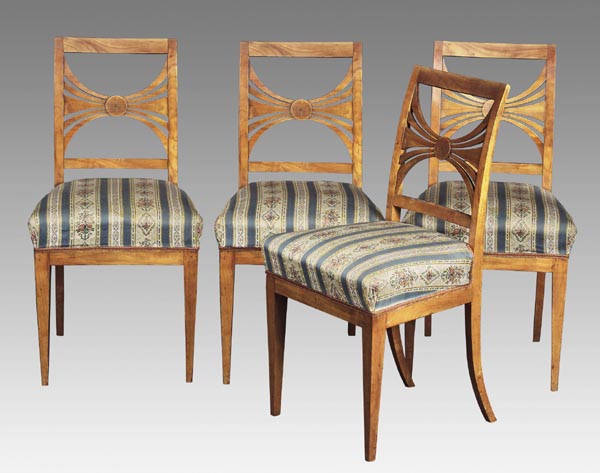 4er Satz Biedermeier-Stühle.
