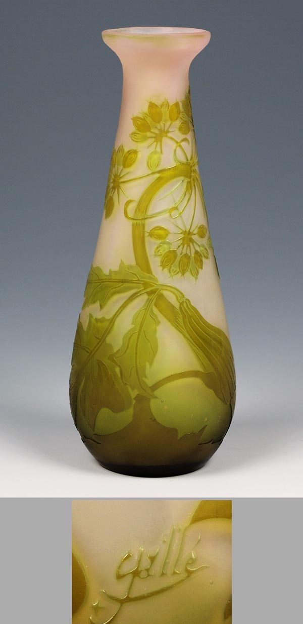 Jugendstil-Keulenvase.