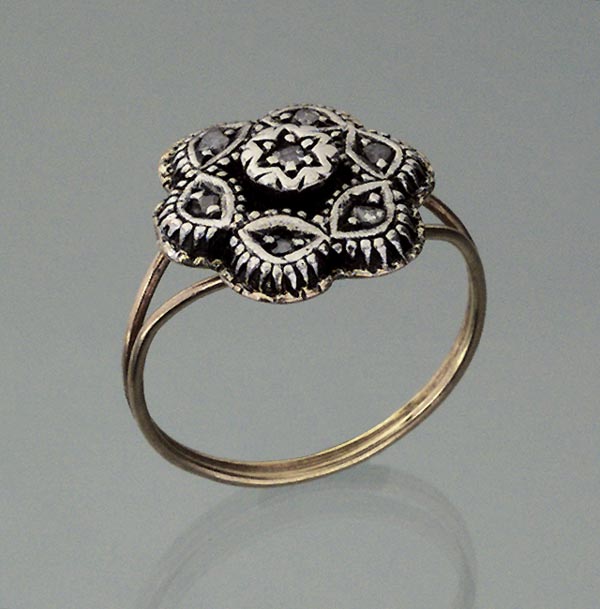 Biedermeier-Diamant-Ring.