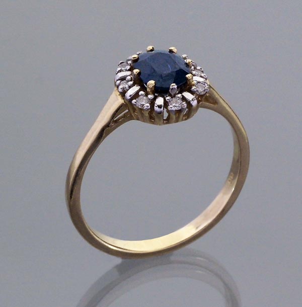 Saphir-Brillant-Ring.