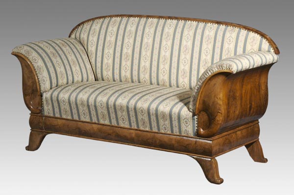 Biedermeier-Sofa.