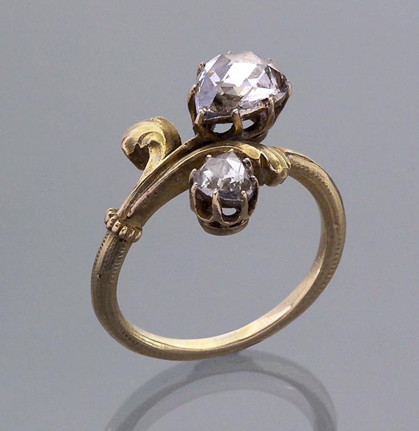 Jugendstil-Diamantring.