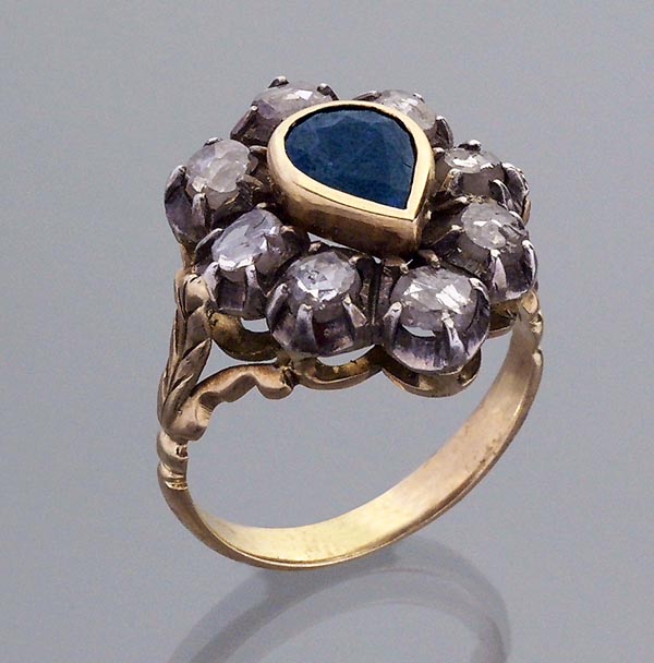 Diamant-Saphir-Ring.