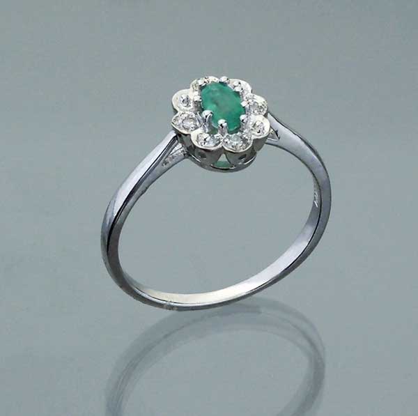 Smaragd-Ring.