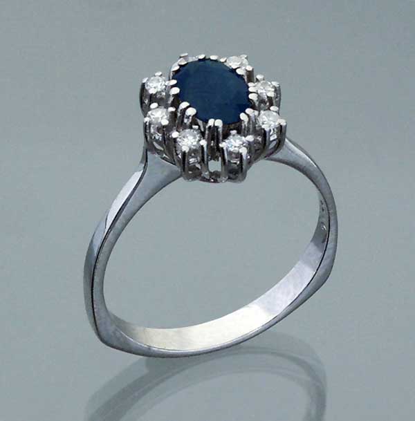 Saphir-Ring.