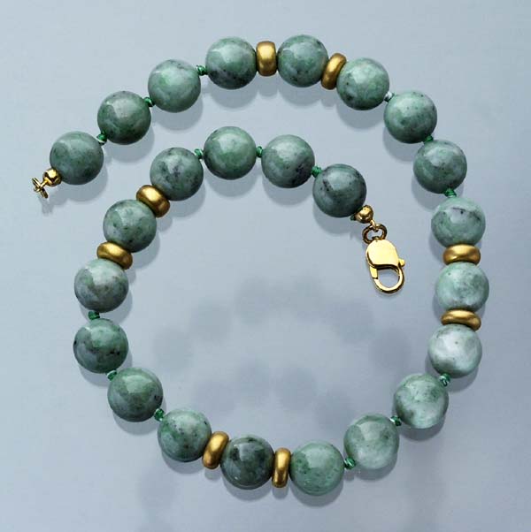 Jade-Kette.