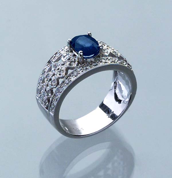 Saphir-Brillant-Ring.