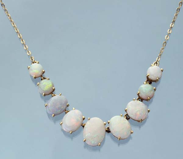 Opal-Collier.