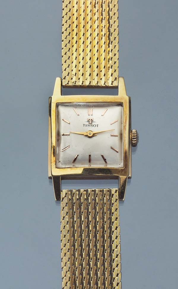 Goldene Damen-Armbanduhr.
