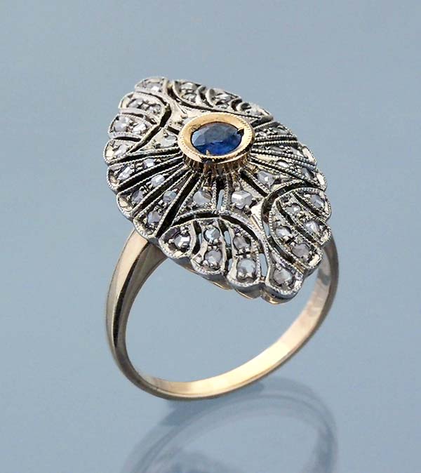 Diamant-Saphir-Ring.