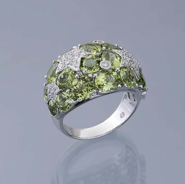 Peridot-Brillant-Ring.