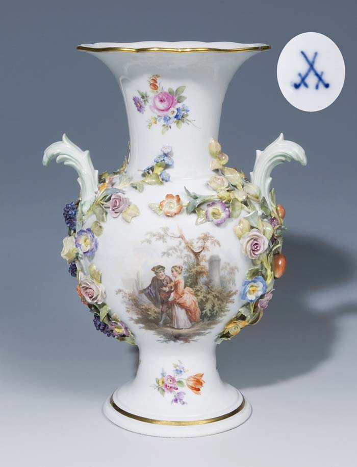 Blüten-Watteau-Vase.