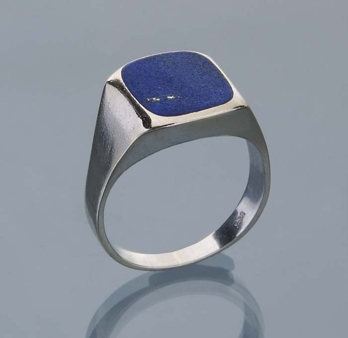 Lapislazuli-Ring.