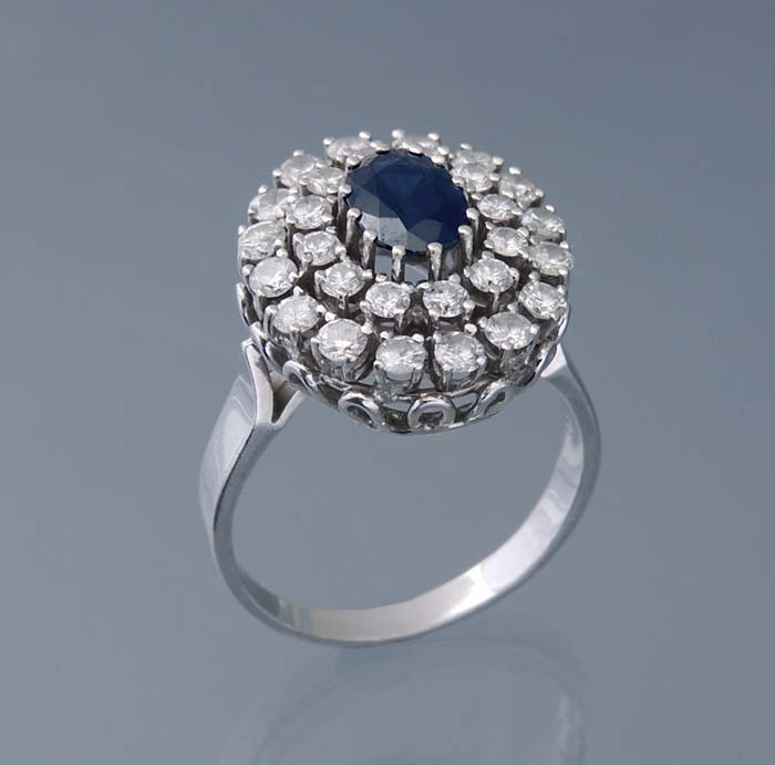 Saphir-Brillant-Ring.