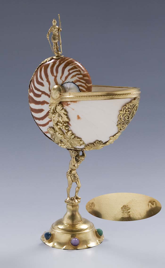 Historismus-Nautilus-Pokal.