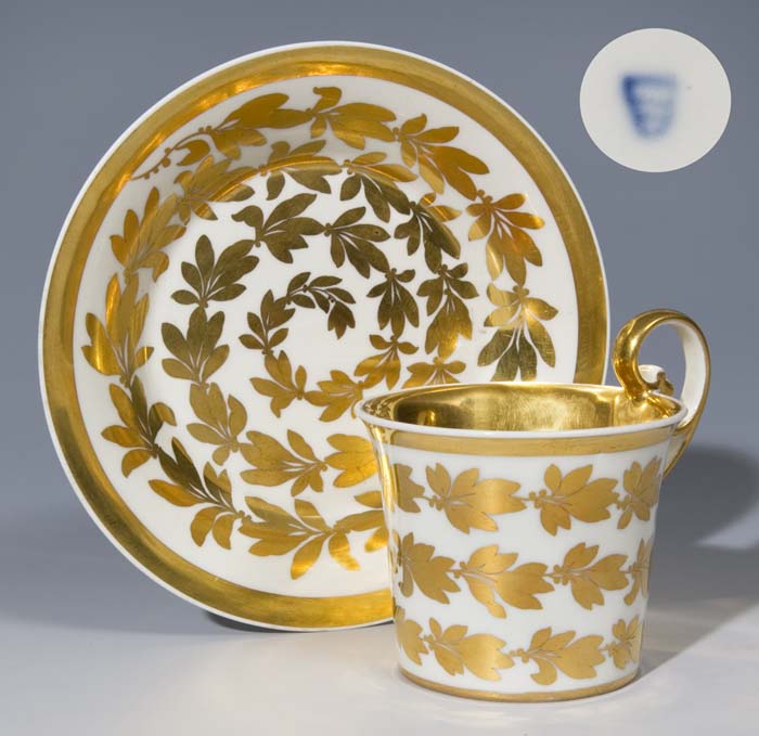 Biedermeier-Tasse, Untertasse.