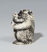 Netsuke.