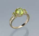 Peridot-Ring.