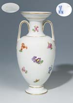 Henkelvase.