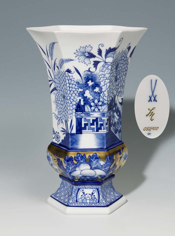 Blaudekor-Vase.