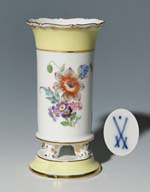 Kleine Fond-Vase.