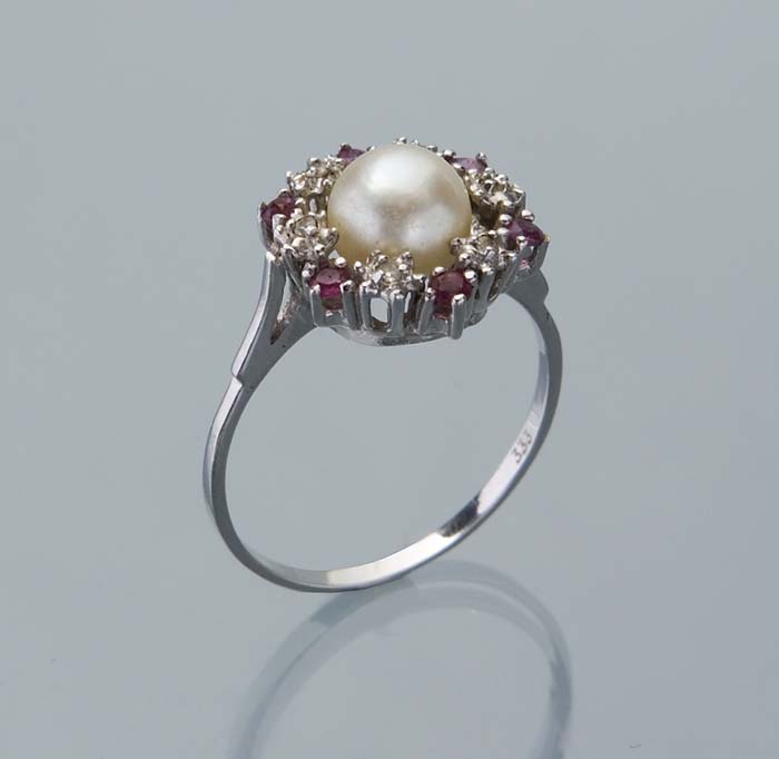 Perlen-Rubin-Diamant-Ring.